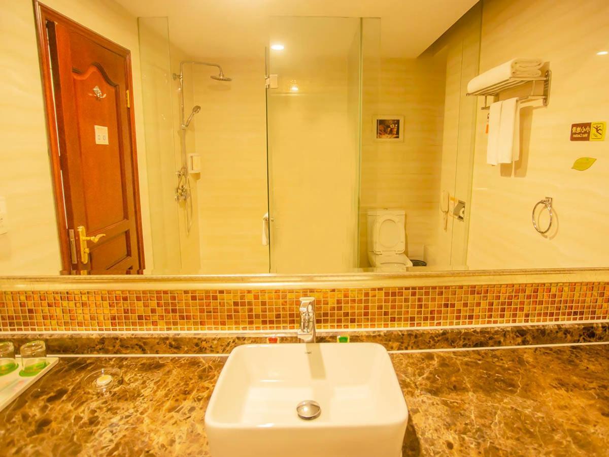 Vienna Hotel Shenzhen Songgang Liye Road Extérieur photo