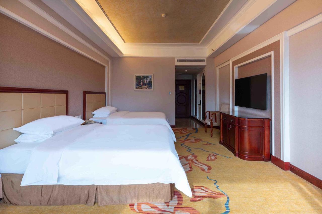 Vienna Hotel Shenzhen Songgang Liye Road Extérieur photo